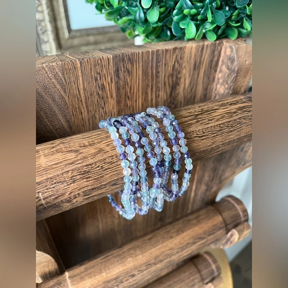 Blue fluorite faceted bracelet - Picture 1 of 4